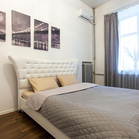 Pushkinskaya Street Apartment Kharkiv Exterior photo