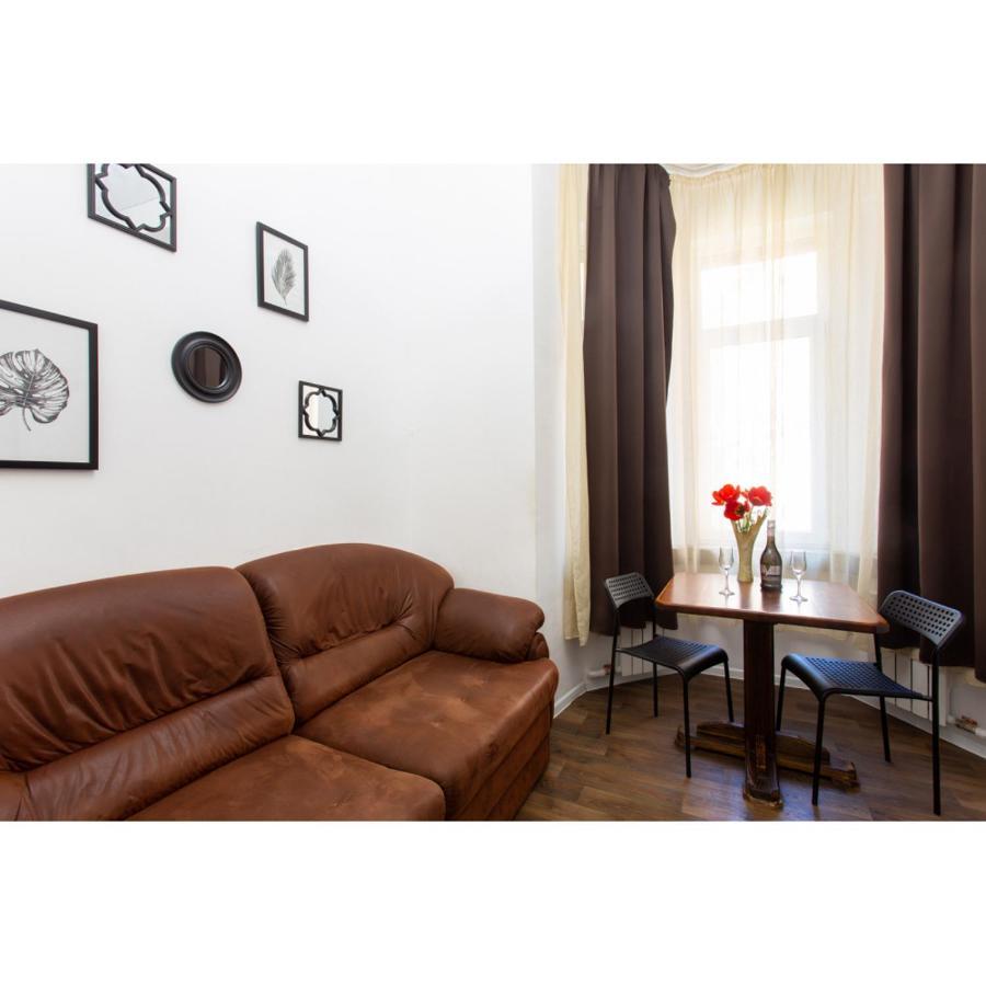 Pushkinskaya Street Apartment Kharkiv Exterior photo
