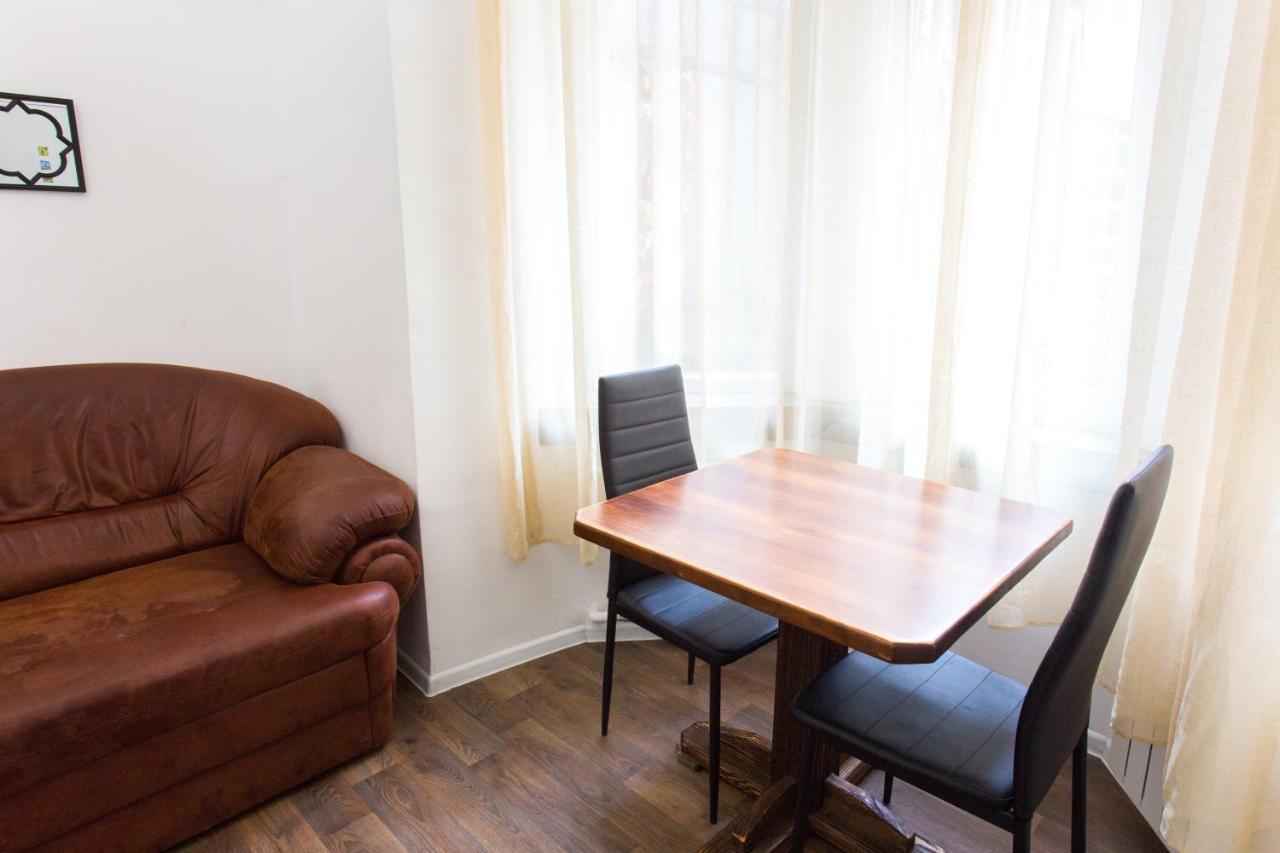 Pushkinskaya Street Apartment Kharkiv Exterior photo